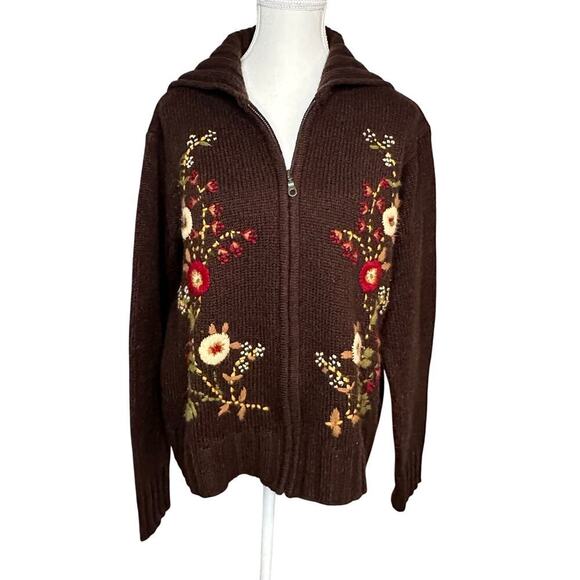 St. John’s Bay Sweaters - 90s Cottage Fairy Embroidered floral Brown Zip up Cardigan